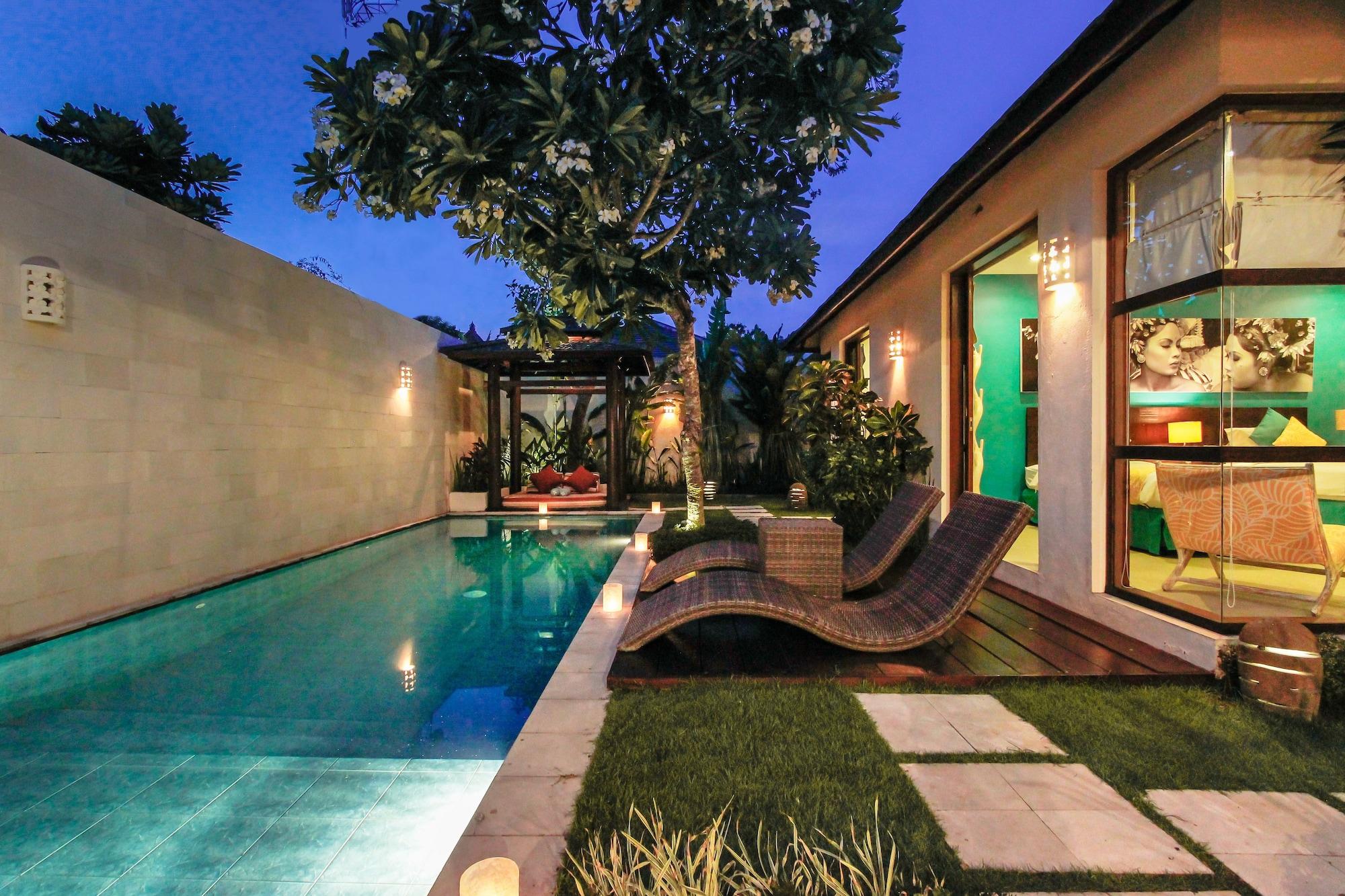 Samana Villas Legian Esterno foto